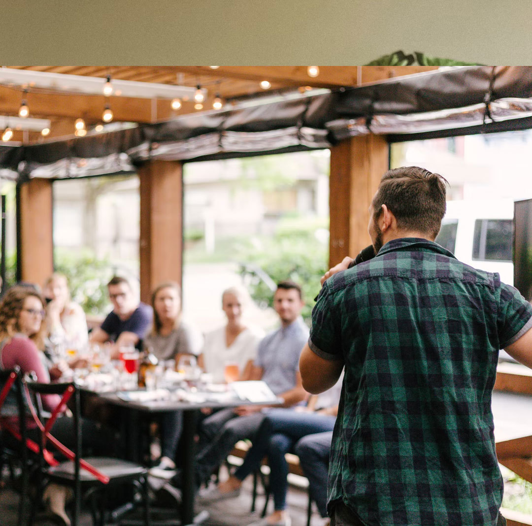 Essere capaci di parlare in pubblico può migliorare la reputazione, aumentare l’autostima e aprire innumerevoli opportunità. l importanza di saper parlare bene in pubblico